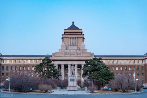 如果吉林大學(xué)當(dāng)年沒(méi)有合并那么多高校,吉大會(huì)不會(huì)發(fā)展的更好